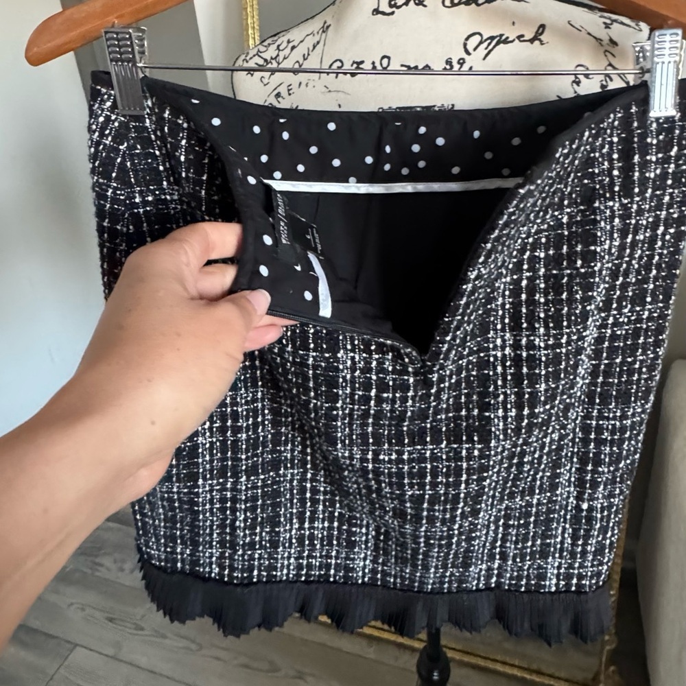 White House Black Market Asymmetrical Ruffled Pencil Skirt - Picture 8 of 10